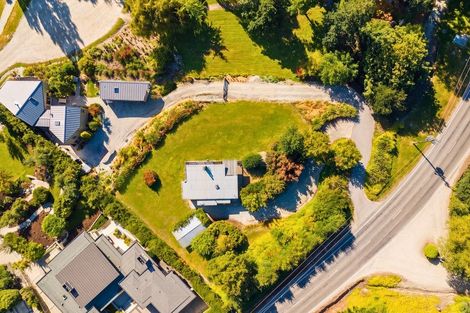 Photo of property in 57 Arrowtn-lke Hayes Road, Lake Hayes, Queenstown, 9371