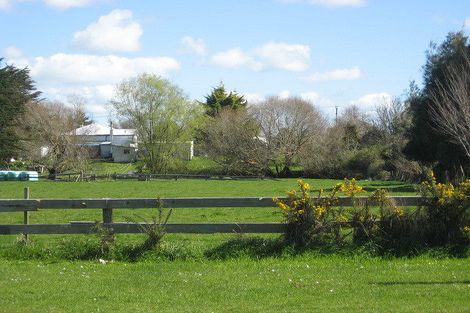 Photo of property in 21 Waitere Street, Marton, 4710