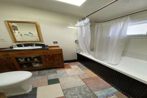 Photo of property in 46 Main Street, Greytown, 5712