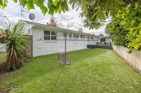 Photo of property in 27 Howell Avenue, Riverlea, Hamilton, 3216
