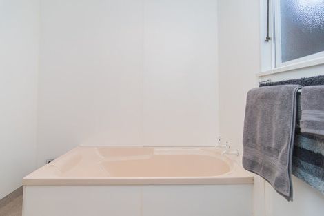 Photo of property in 14 Hamilton Street, Temuka, 7920