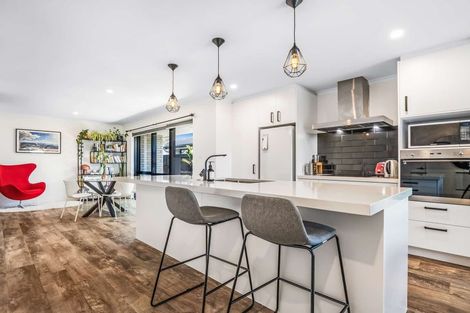 Photo of property in 58 Union Drive, Papamoa, 3118