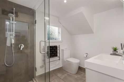 Photo of property in 130 Clyde Road, Ilam, Christchurch, 8041