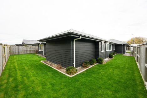 Photo of property in 29 Freedom Drive, Kelvin Grove, Palmerston North, 4414