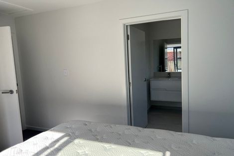 Photo of property in 1 Clonbern Place, Upper Riccarton, Christchurch, 8041