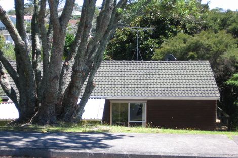 Photo of property in 79 Kia Ora Road, Beach Haven, Auckland, 0626
