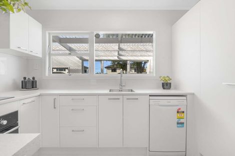 Photo of property in 4/49 Russell Road, Manurewa, Auckland, 2102