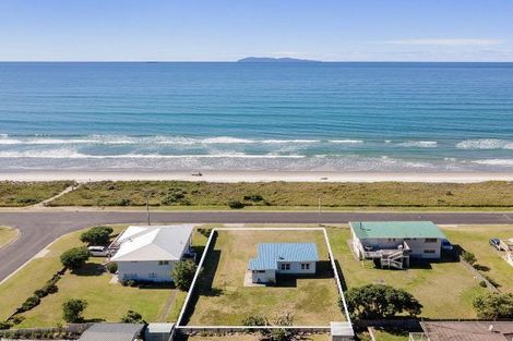 Photo of property in 96 Bway Road, Waihi Beach, 3611