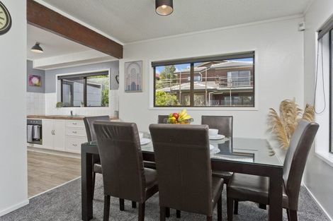 Photo of property in 1/38 Birkdale Road, Birkdale, Auckland, 0626