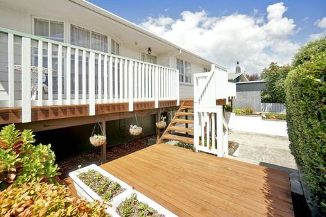 Photo of property in 6 Bayview Street, Te Puke, 3119