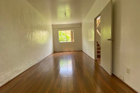Photo of property in 184 Stapleford Crescent, Browns Bay, Auckland, 0630