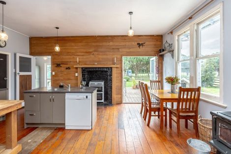 Photo of property in 693 Kahutara Road, Kahutara, Featherston, 5771
