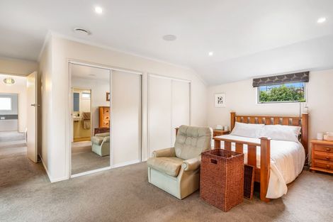 Photo of property in 10 Neale Avenue, Stoke, Nelson, 7011