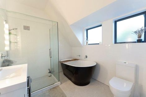 Photo of property in Cornwall Gardens, 3/27 Cornwall Street, St Albans, Christchurch, 8014