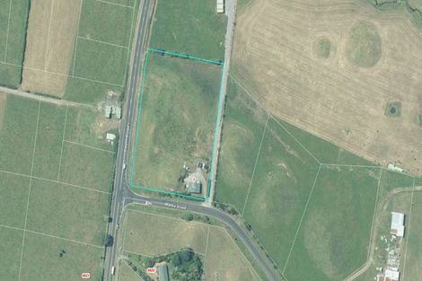 Photo of property in 7 Warea Road, Warea, New Plymouth, 4381