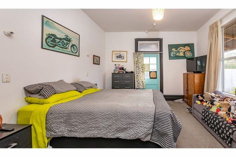Photo of property in 77 Mathesons Road, Phillipstown, Christchurch, 8011