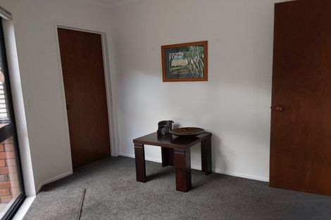 Photo of property in 27 Delamare Road, St Andrews, Hamilton, 3200