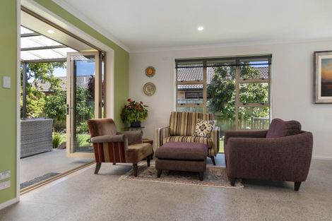 Photo of property in 94 Doncaster Drive, Papamoa Beach, Papamoa, 3118