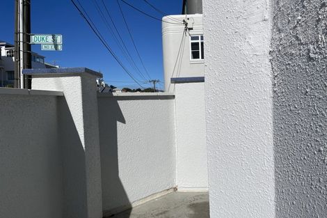 Photo of property in 15u1 Hawker Street, Mount Victoria, Wellington, 6011