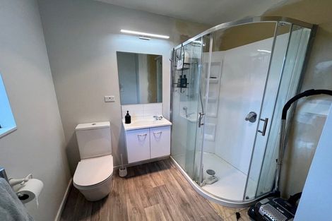 Photo of property in 12a Grainger Road, Te Atatu South, Auckland, 0610