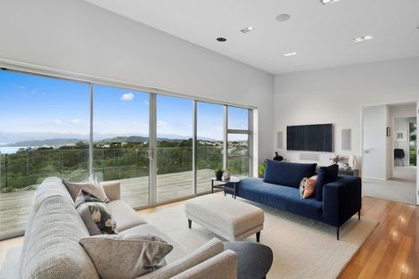 Photo of property in 29 Orangi Kaupapa Road, Northland, Wellington, 6012