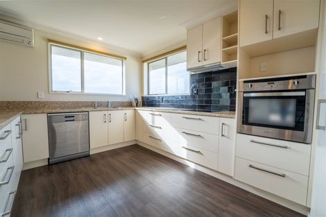 Photo of property in 37 Reservoir Road, Oamaru North, Oamaru, 9400