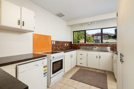 Photo of property in 4 Milsom Place, Te Puke, 3119