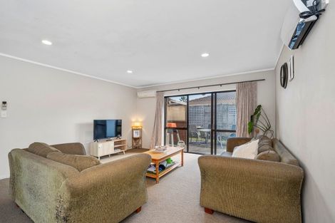 Photo of property in 2/57 Pemberton Crescent, Greerton, Tauranga, 3112