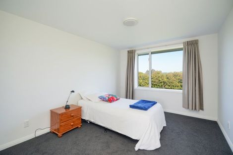 Photo of property in 37 Paremoremo Road, Lucas Heights, Auckland, 0632
