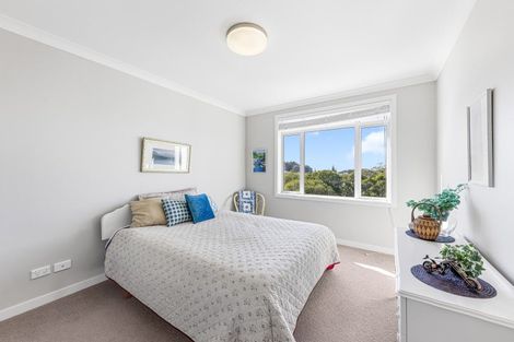 Photo of property in 72 Landmark Terrace, Orewa, 0931