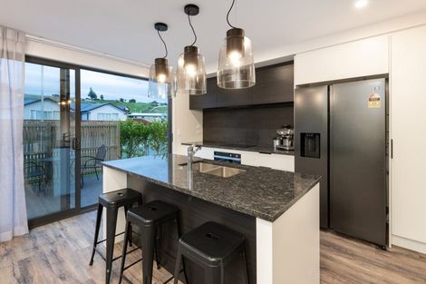 Photo of property in 2 Kamokore Glade, Pyes Pa, Tauranga, 3112