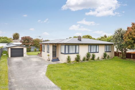 Photo of property in 12 Nottingham Avenue, Awapuni, Palmerston North, 4412