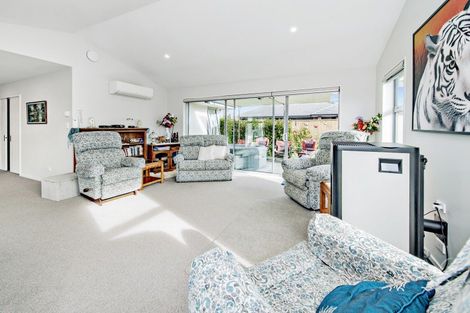 Photo of property in 45 Navy Loop, Rolleston, 7614