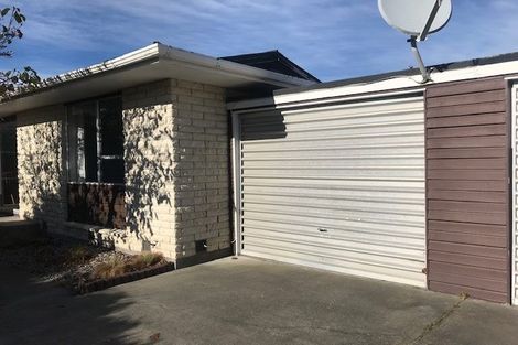 Photo of property in 2/12 Glen Place, Parklands, Christchurch, 8083