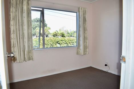 Photo of property in 2/20 Northcote Road, Takapuna, Auckland, 0622