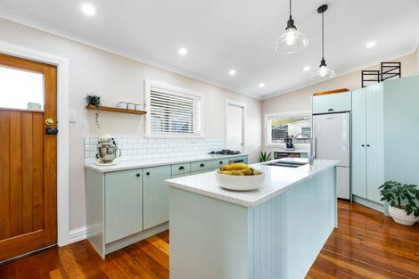 Photo of property in 706 Seddon Street, Raureka, Hastings, 4120