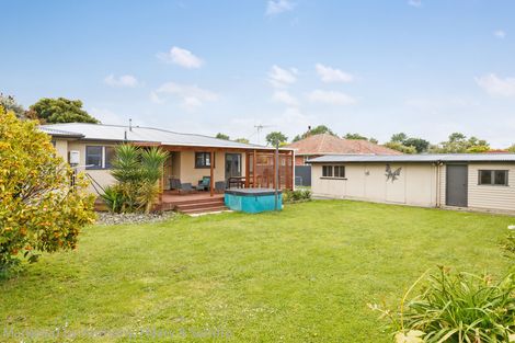 Photo of property in 12 Nottingham Avenue, Awapuni, Palmerston North, 4412