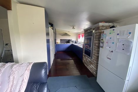 Photo of property in 87 Konini Road, Titirangi, Auckland, 0604