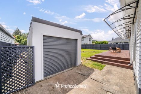Photo of property in 17 Molesworth Street, Taita, Lower Hutt, 5011