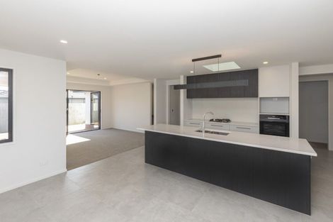 Photo of property in 19 Timara Crescent, Marshland, Christchurch, 8083