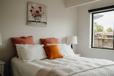 Photo of property in 3/6 Mimosa Place, Half Moon Bay, Auckland, 2012