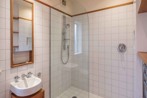 Photo of property in 101 Inglis Street, Seatoun, Wellington, 6022