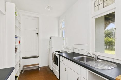 Photo of property in 13 Buchanan Street, Wadestown, Wellington, 6012