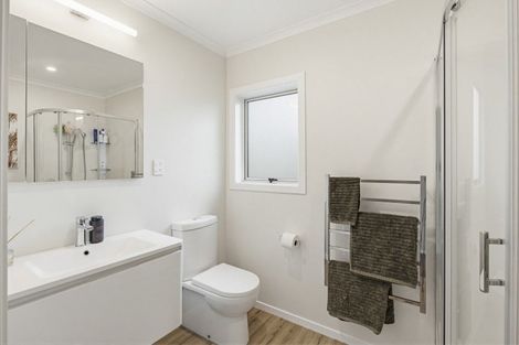 Photo of property in 4 Vogel Street, Levin, 5510