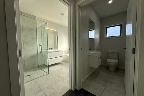 Photo of property in 17 George Yee Place, Taradale, 4112