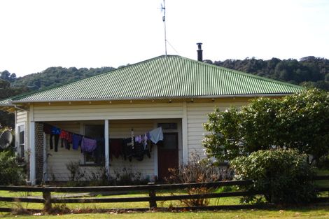 Photo of property in 55 Dick Street, Reefton, 7830