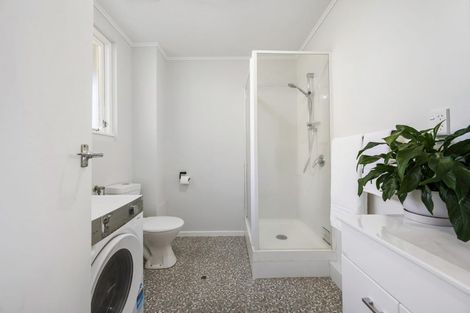 Photo of property in 18u3 Agra Crescent, Khandallah, Wellington, 6035