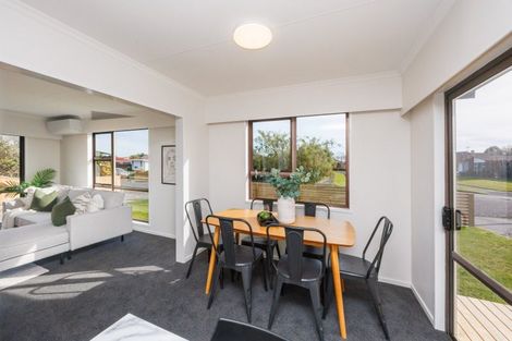 Photo of property in 11 Fiona Crescent, Feilding, 4702