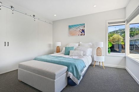 Photo of property in 71a Main Road, Redcliffs, Christchurch, 8081