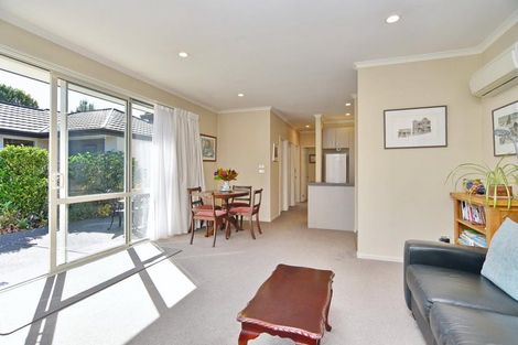 Photo of property in 2/93 Opawa Road, Opawa, Christchurch, 8023